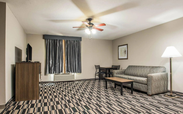 The Marco Hotel Lake Charles
