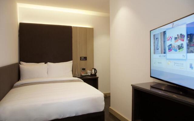 The Z Hotel City
