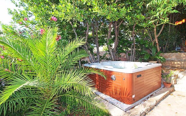 House Carmen Rantasalmi