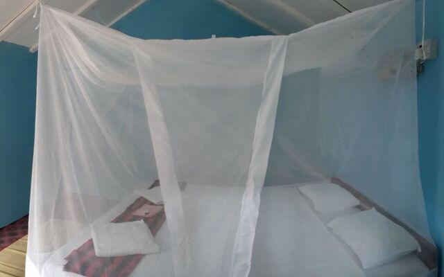 Secret Beach Bungalows