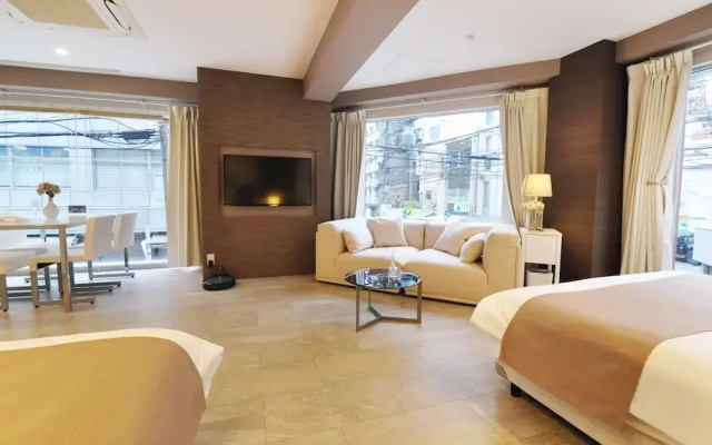 Senlax Inn Osaka