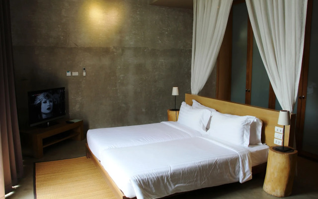 Sea Two Pool Villa Resort