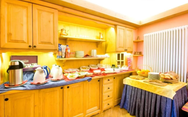 Chalet Dei Rododendri