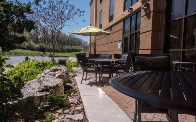 Hampton Inn & Suites Woodstock, VA