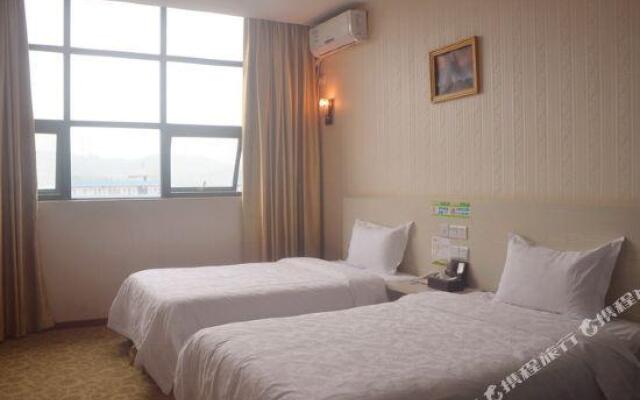 Yali Siji Business Hostel