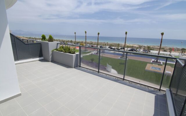 Ocean View Apartments - Marholidays