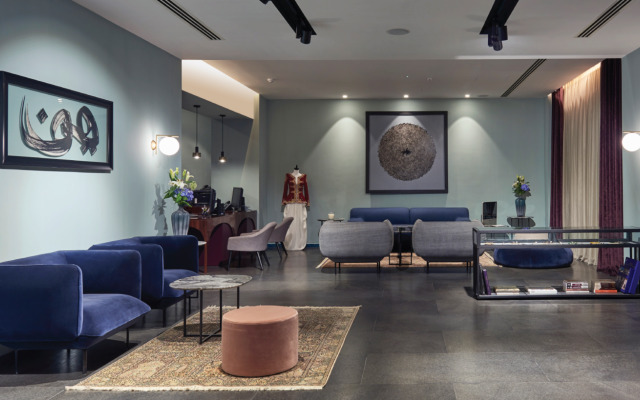 Ozone's Gold Coast Club House