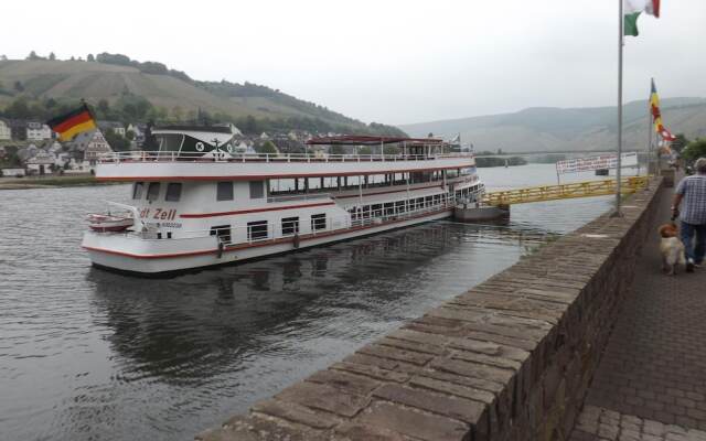 Pension Winzerhaus Haas Lenz Zell-Mosel