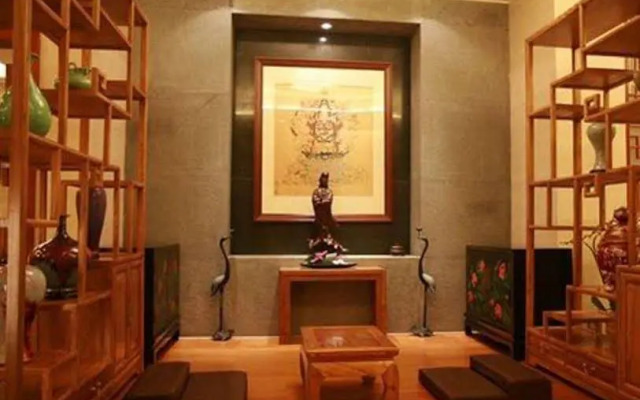 The Mahayana OCT Boutique Hotel