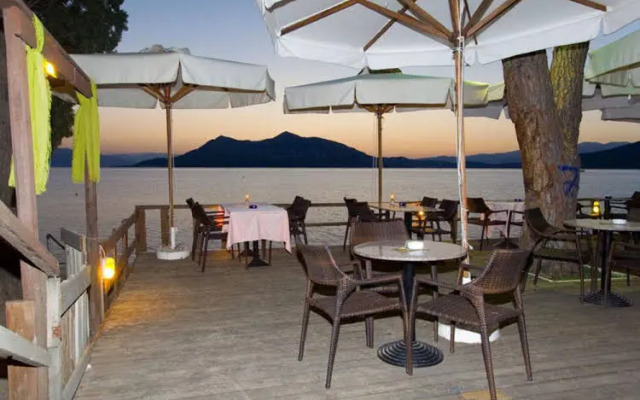 Istiaia Hotel