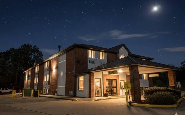 Quality Inn Pell City I-20 exit 158