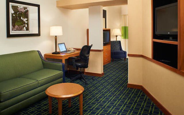Fairfield Inn And Suites Indianapolis East