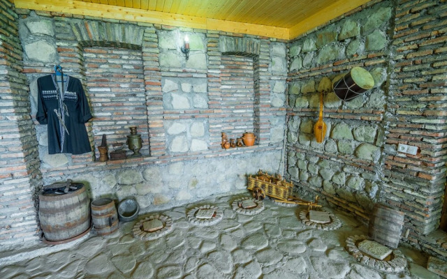 Kanudosi Guest House