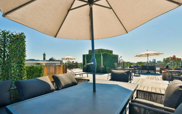 Parc Avenue Residence Mile End