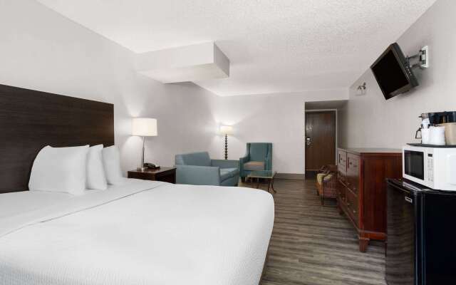 Baymont by Wyndham Orlando/International Dr/Universal Blvd