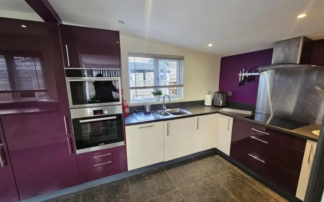 Luxury Seymour House With Spa, Gym & Lake District