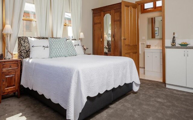 Ambience on Huon Bed and Breakfast