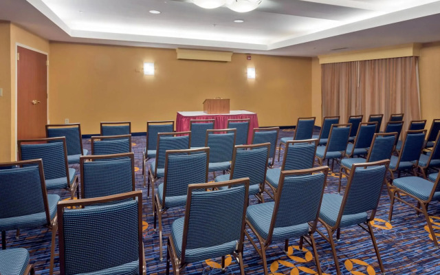 Courtyard by Marriott Winston-Salem Hanes Mall