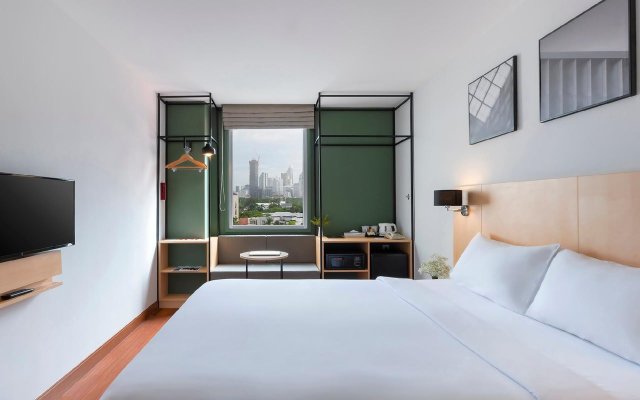 ibis Bangkok Sathorn