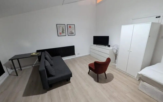 Nest And Limited
