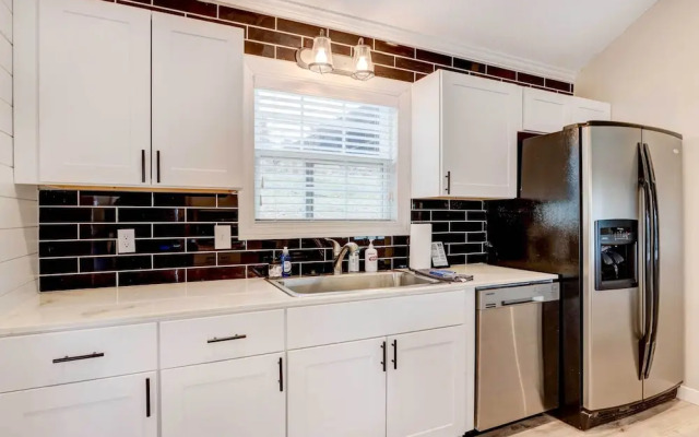 Lakefront Vacation Rental With Dock & Views!