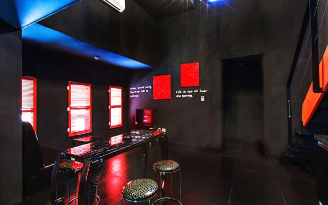 Chuncheon see and black pension