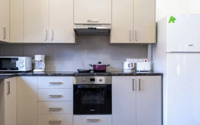 Aura 2-Bedroom Apartment in Larnaca