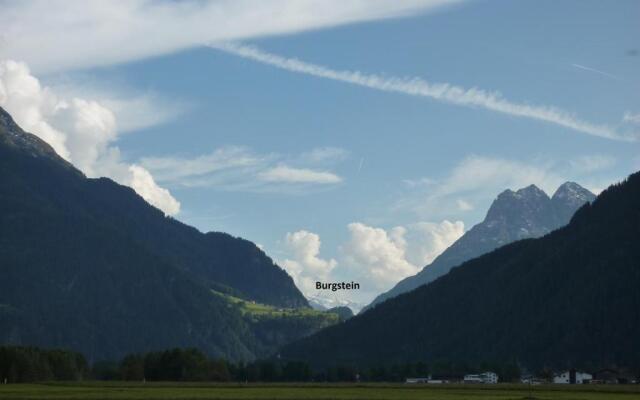 Hotel Burgstein - alpin & lifestyle