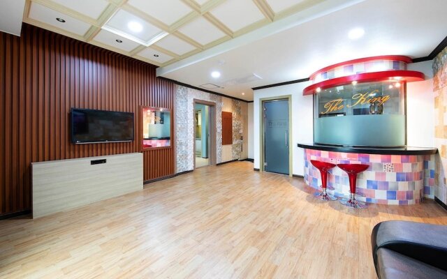 Yeosu The King Pension