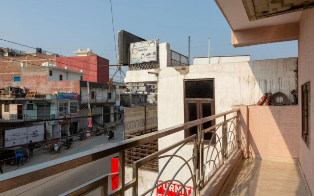 Eat Sleep Wander Studio Apartments