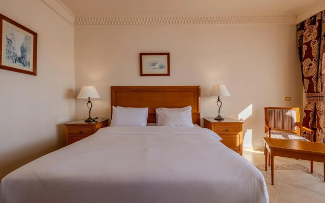 Continental Plaza Beach Resort (Ex. Inter Plaza Beach)