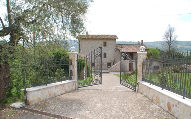 Casale in Teverina