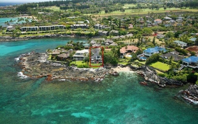 Turtle Cove 3 Bedroom Home by RedAwning