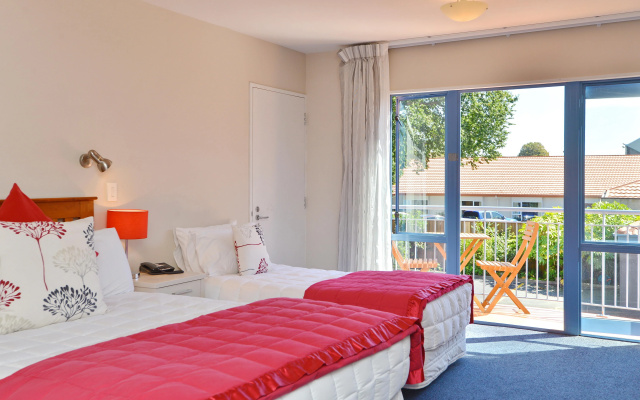 Addington Court Motel – Guest Rooms – Christchurch