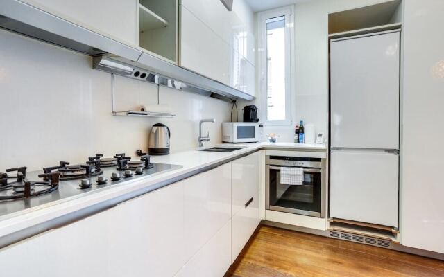 Stylish 2 Bed In The Heart Of Gracia