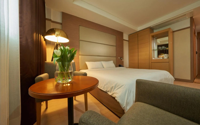 Gyeongju GG Tourist Hotel