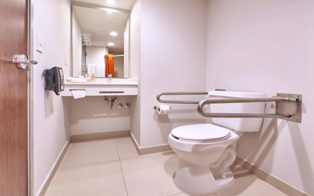 City Express Junior by Marriott San Luis Potosi Carranza