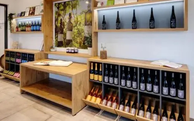 Vinotel Heinz J. Schwab