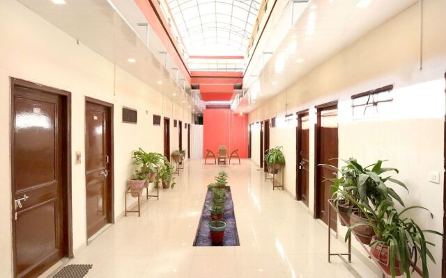 OYO 11073 Amar Guest House