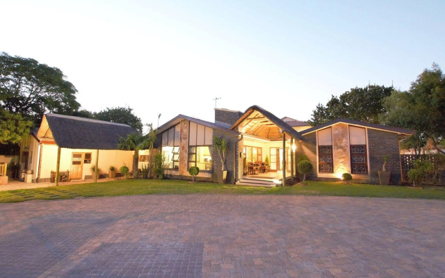 Balmoral Lodge