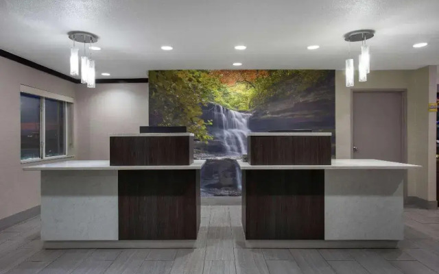 La Quinta Inn Peru Starved Rock State Park - фото 2