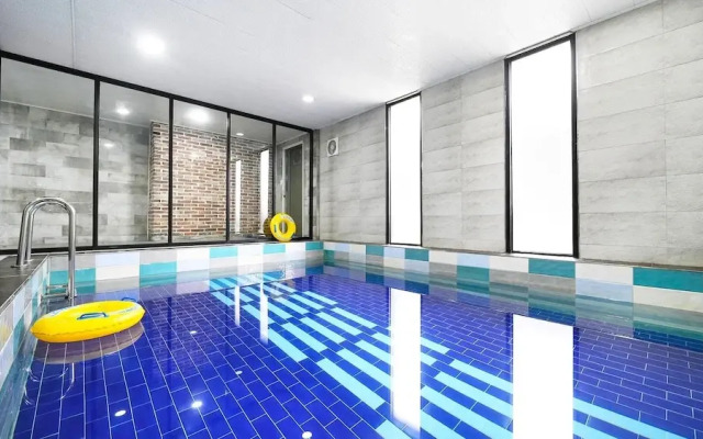 Gapyeong Hohokids Poolvilla