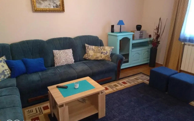 Almica Apartman