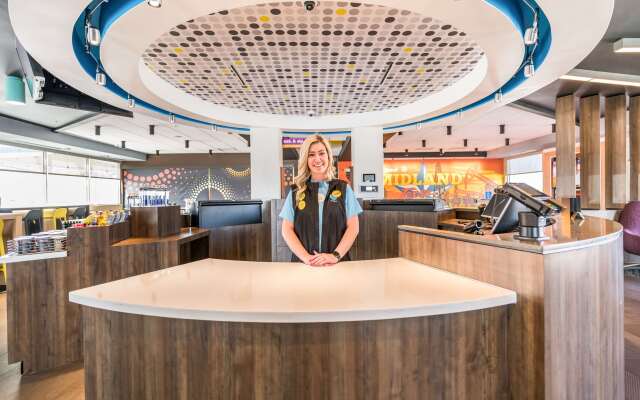 Tru By Hilton Midland