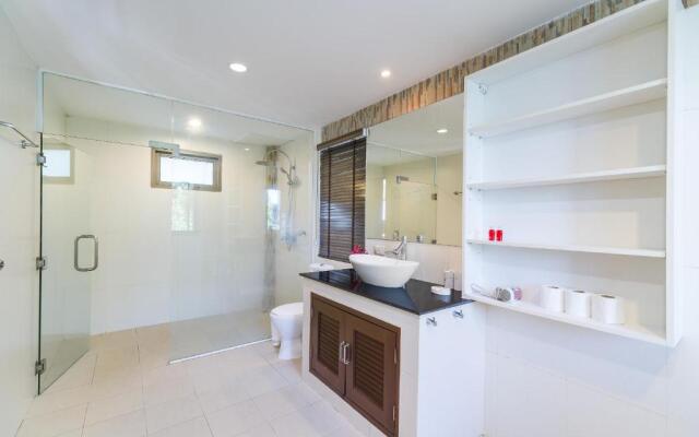 Tropical Sea View Residence