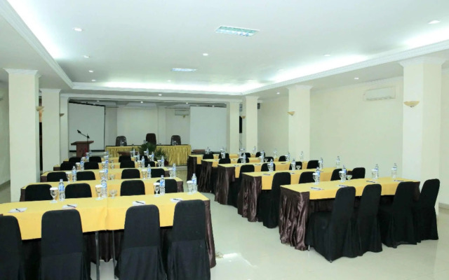 Rizen Premiere Hotel