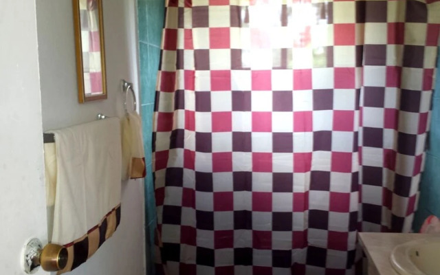 Belize Cultural Adventure Guesthouse