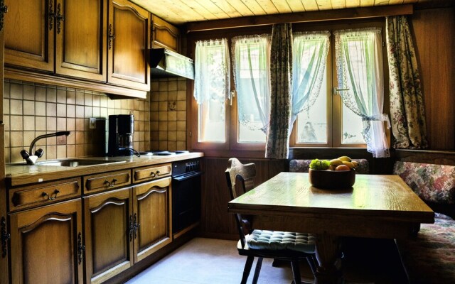 Haus Amour