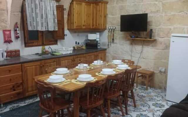 Peace Heaven Farmhouse Zebbug Gozo, With Pool