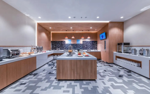 Holiday Inn Express Chongqing Zhongxian by IHG